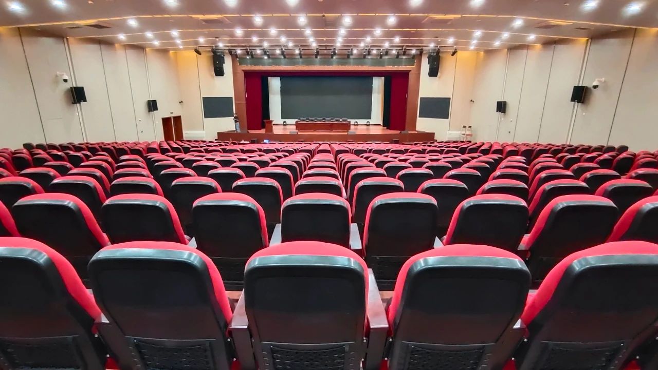 福鹿会F6会议扩声系统工程产品服务于德阳市某学堂！